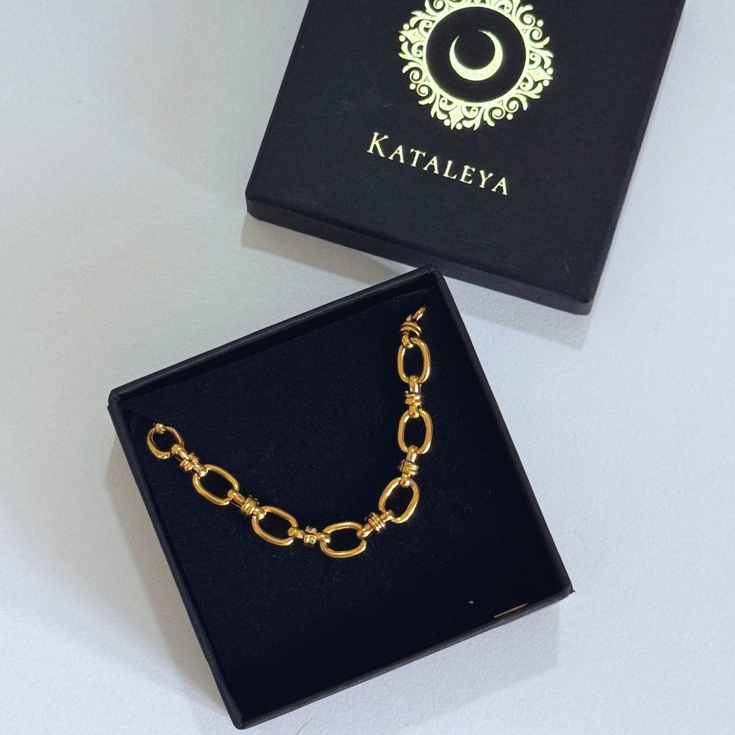 Aurelia – Waterproof Gold Chain Necklace