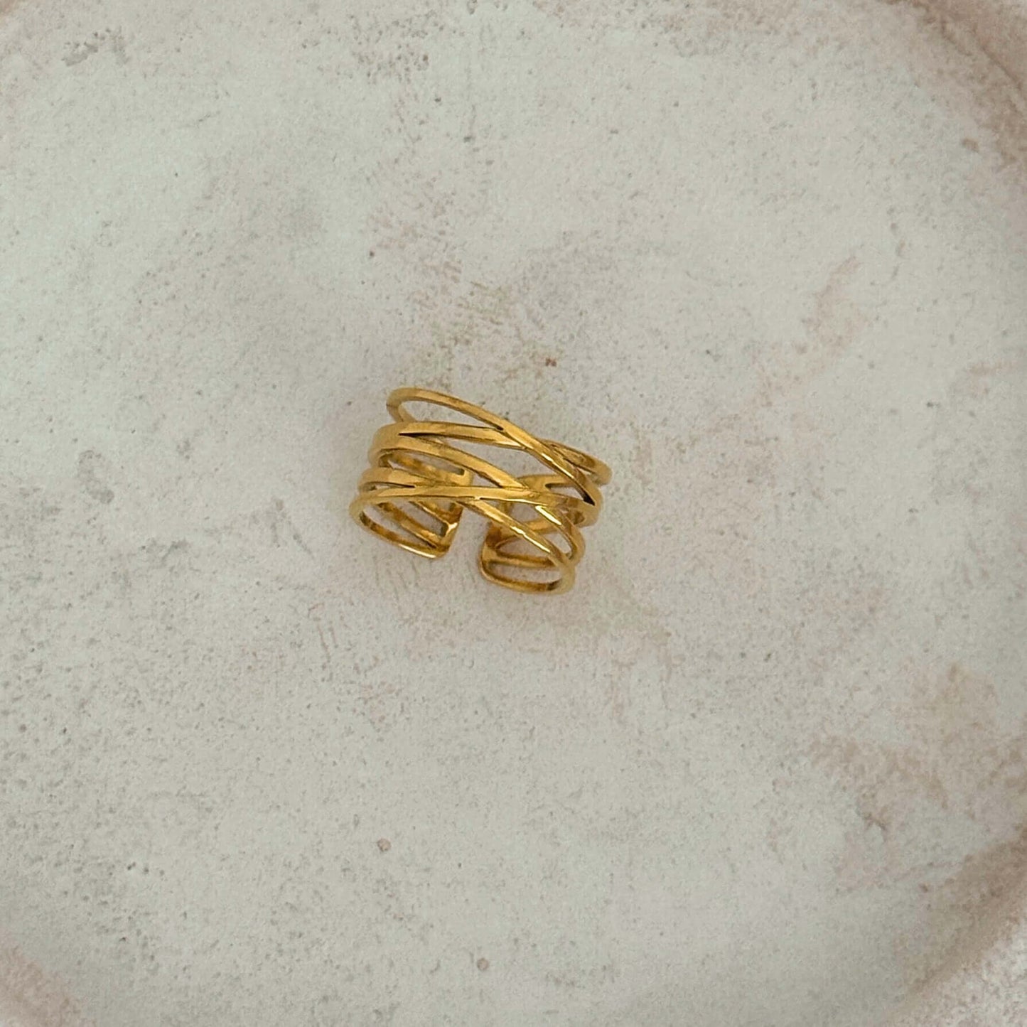 Criss Cross Gold Ring By Kataleya