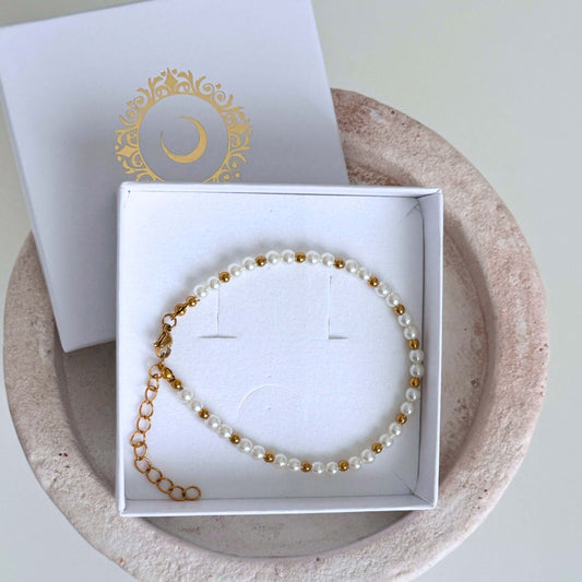 Dainty Pearl Bracelet by Kataleya Jewelry