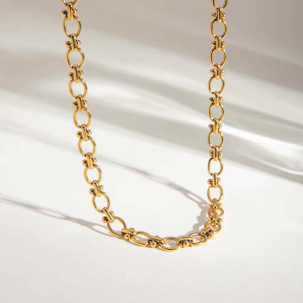 Elegant gold chain necklace from the CHAINS FOR CHARMS Collection, perfect for displaying your favorite charms.
