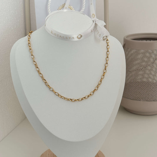 Egg Shape Gold O-Chain by Kataleya