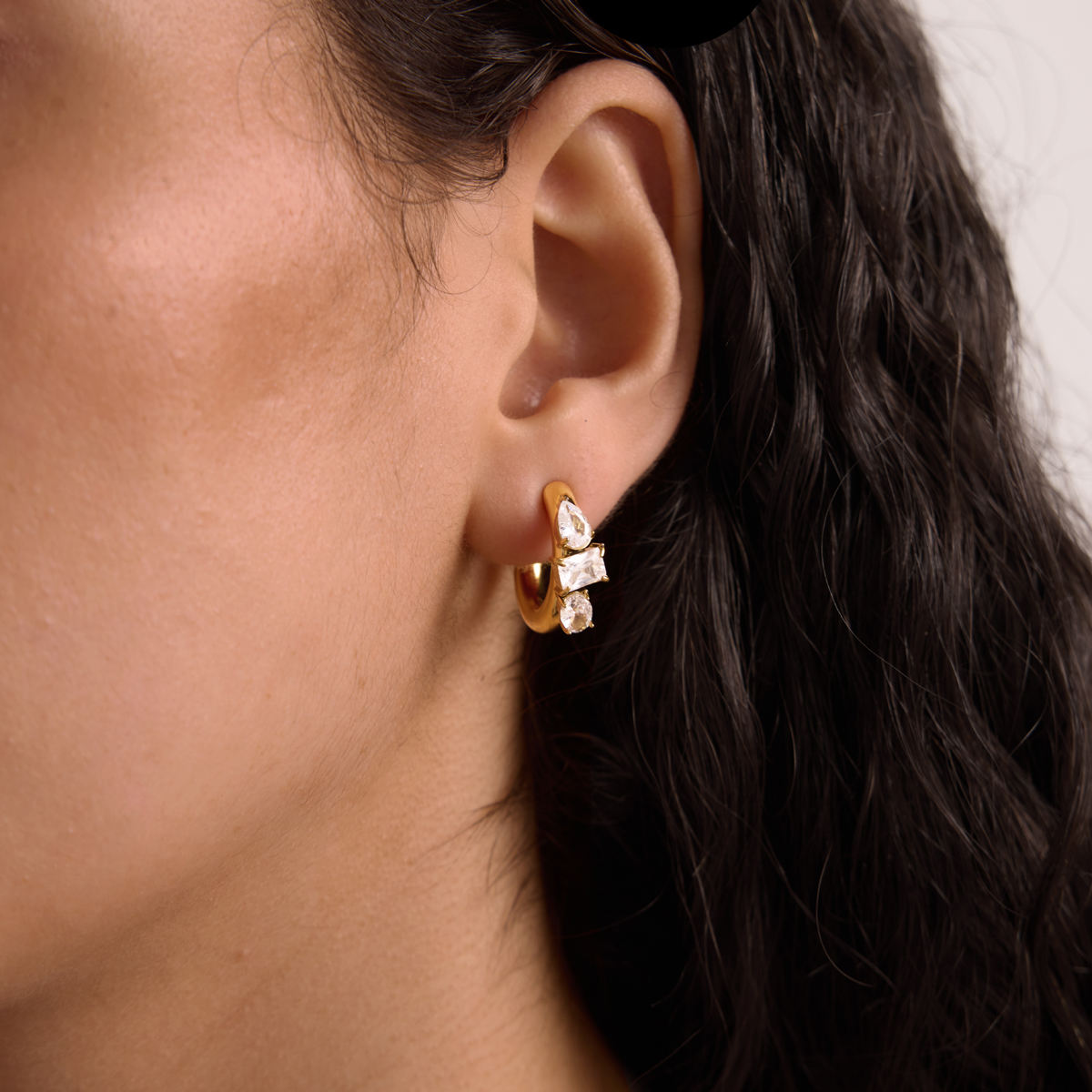 Nova Crystal Hoops