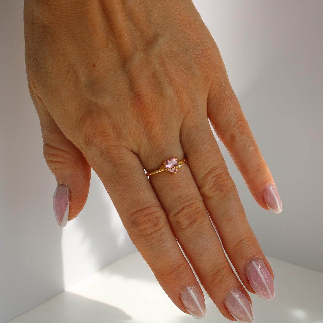 Queen Hearts Pink Zirconia Gold Ring - Kataleya